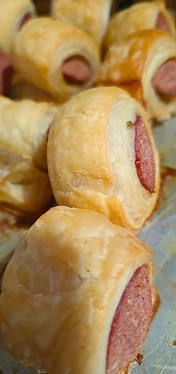 Mini Folhado Salsicha